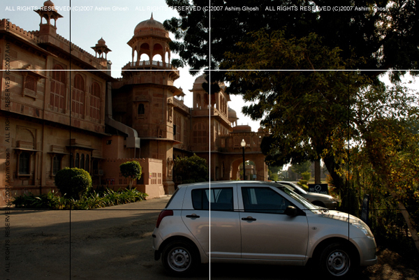 DriveaboutIII_(C)2007AshimGhoshZ1127