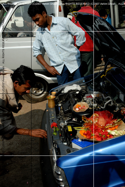 DriveaboutIII_(C)2007AshimGhoshJ057